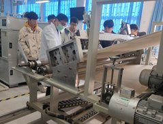 省学术技术带头人4人